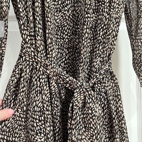 BANANA REPUBLIC FLUTTER MIDI SHIRTDRESS - Picture 6 of 8